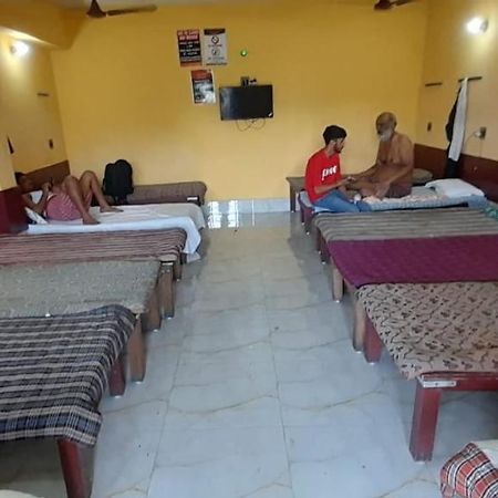 Narendra Niketan Hotell Kolkata Eksteriør bilde