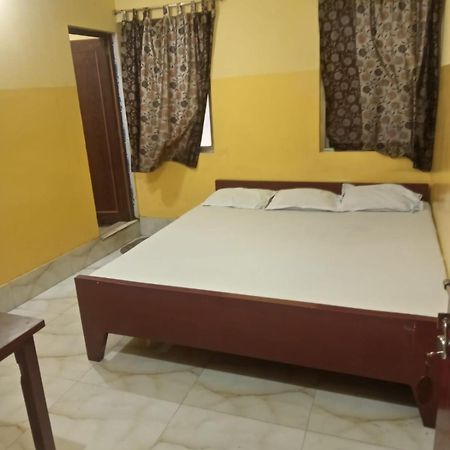 Narendra Niketan Hotell Kolkata Eksteriør bilde