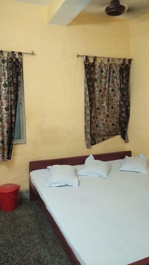 Narendra Niketan Hotell Kolkata Eksteriør bilde
