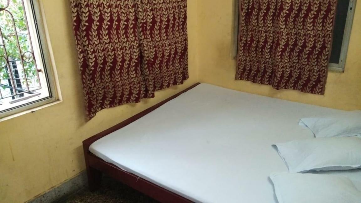 Narendra Niketan Hotell Kolkata Eksteriør bilde